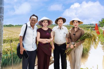 TỪ CÁNH ĐỒNG LÚA ĐẾN HÀNH TRÌNH CÔ GIÁO SỐ – KẾT NỐI TRI THỨC NÔNG THÔN MỚI